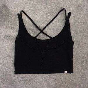 Black cropped tank top